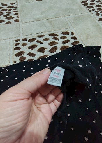 LC Waikiki Siyah Kız Çocuk V Yaka Düğmeli Elbise