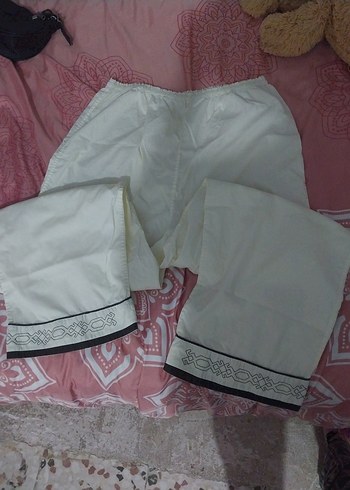 Düğmeli Beyaz Takım - Görsel 2