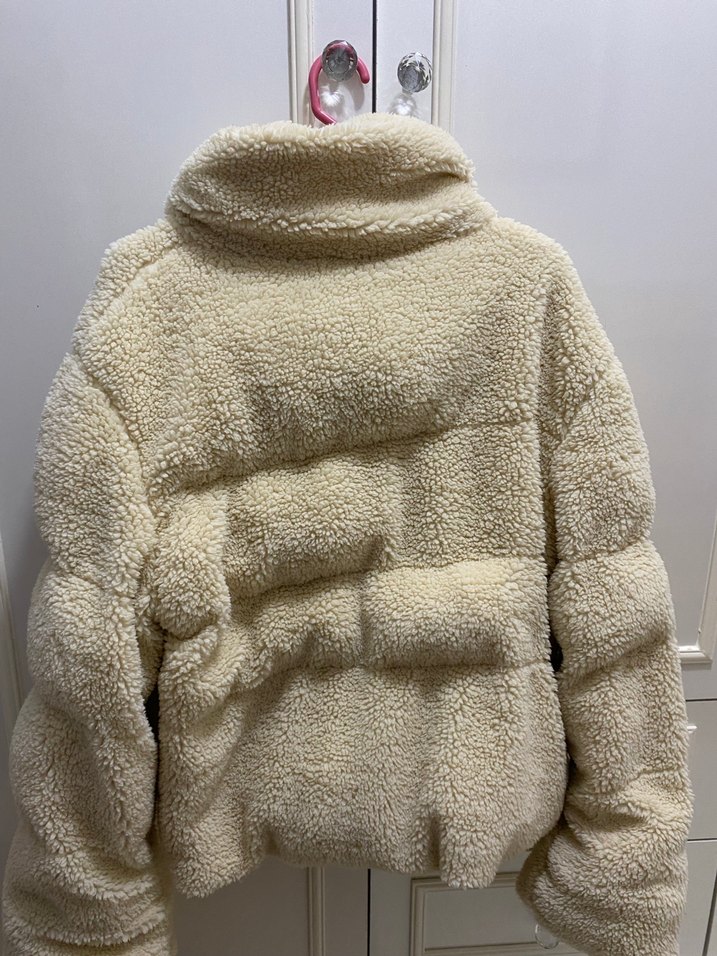 Krem Renkli Kürklü Kadın Kış Montu - Görsel 2