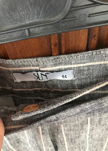 44 Beden gri Renk Düğmeli Çizgili Gri Keten Kadın Pantolon
