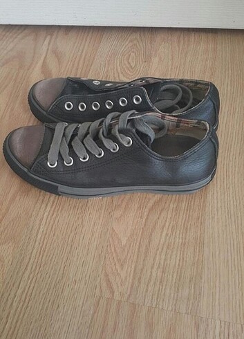 Converse Converse