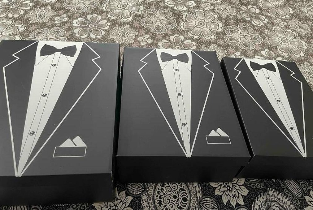 Klasik Siyah Damatlık Şekilli Hediye Kutusu - Görsel 2