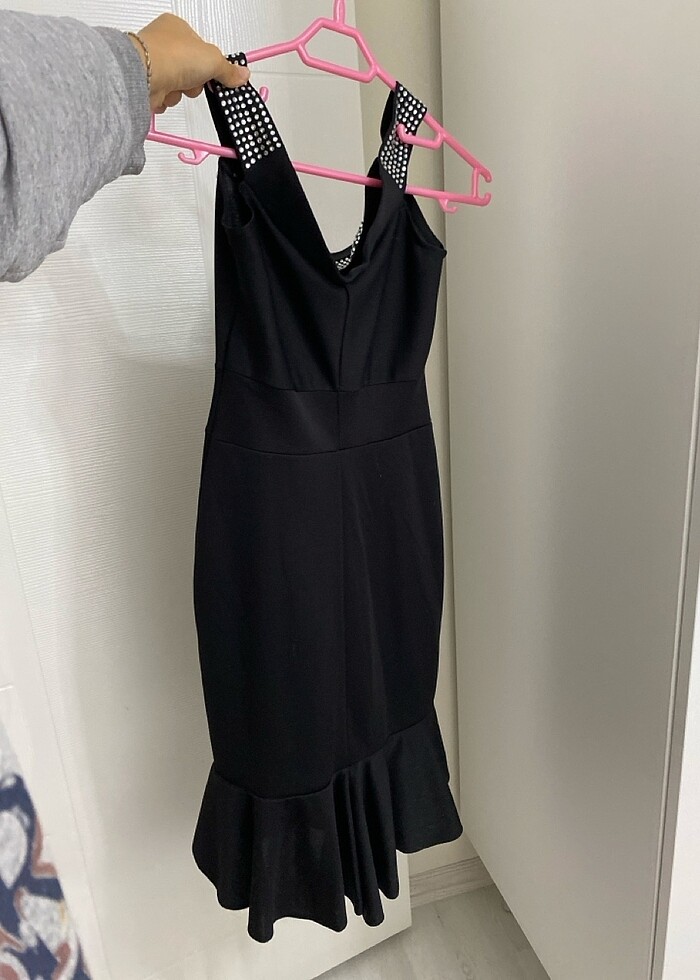 Siyah elbise - Görsel 5