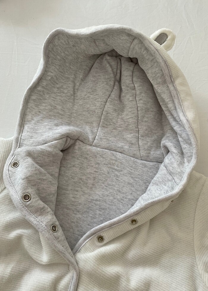 Bebek kışlık kapüşonlu hırka - Görsel 2