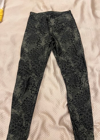 m Beden 38- M beden kcw spor leoparlı tayt