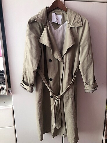Bershka trençkot