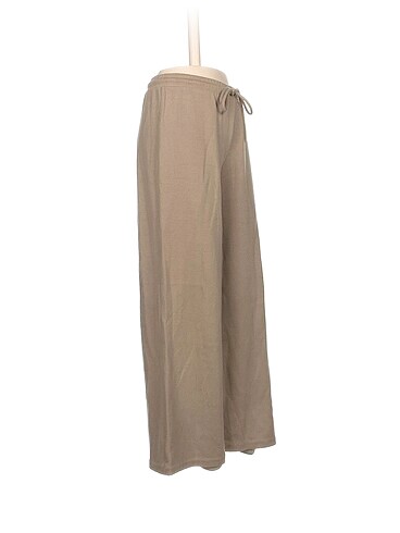 Zara Zara Düz Kesim %70 İndirimli.
