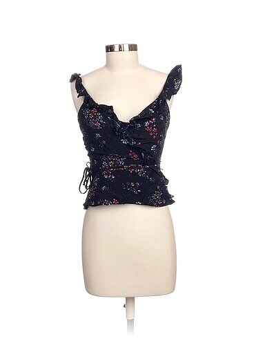 H&M Bluz %70 İndirimli.
