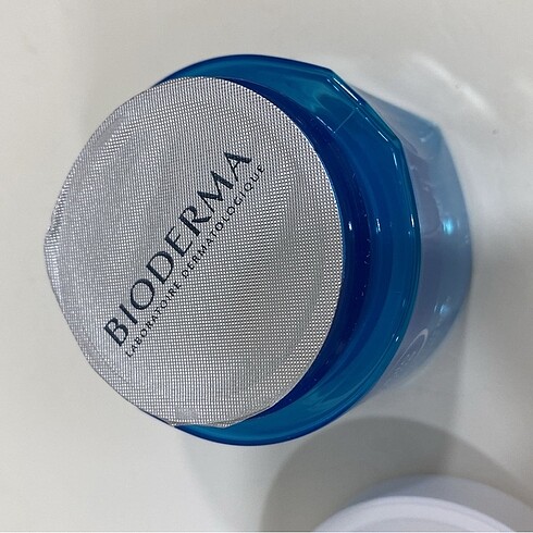  Beden bioderma hydrabio crème