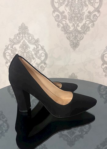 Topuklu ayakkabı - Görsel 2