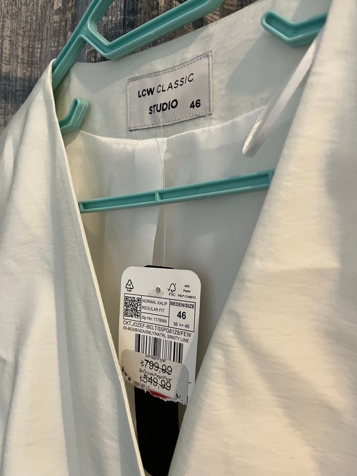 Düğmeli Beyaz Pamuklu Midi Yelek - Görsel 2