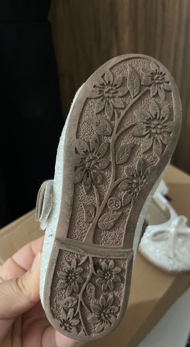 Kız Çocuk Beyaz Tokalı Babet Ayakkabı - Görsel 3