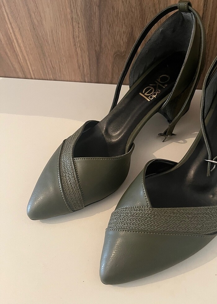 Topuklu ayakkabı - Görsel 2