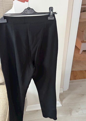 Düğmeli Siyah Kadın Kumaş Pantolon - Görsel 2