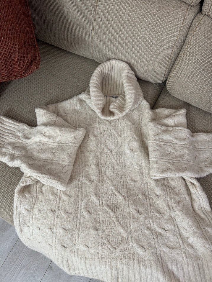 Bej Bohem Yaka Detaylı Örgü Kazak - Görsel 2