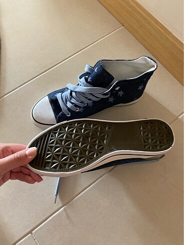 Converse converse tarzı bez ayakkabı