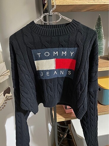 Tommy Jeans kazak