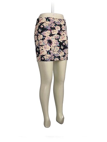 Bershka Bershka Mini Etek %70 İndirimli.