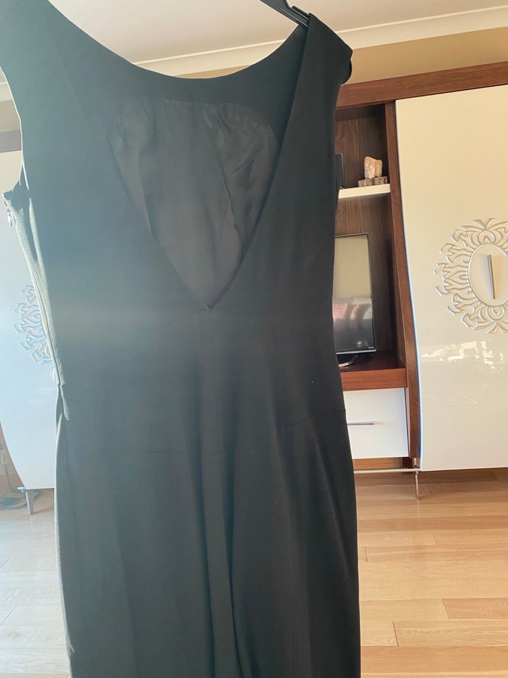 Siyah Drapeli Midi V Yaka Elbise - Görsel 3