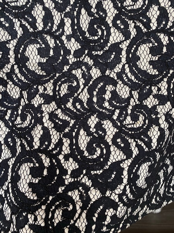 Dantel Detaylı Siyah kalem Etek - Görsel 2