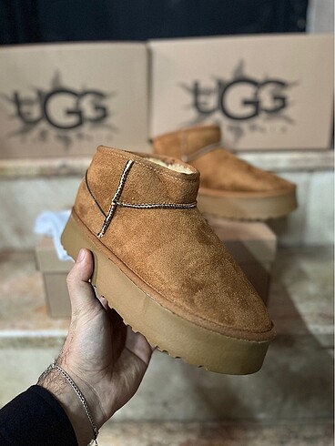 40 Beden Ugg bayan bot