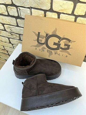 38 Beden KÜRKLÜ BOT | UGG