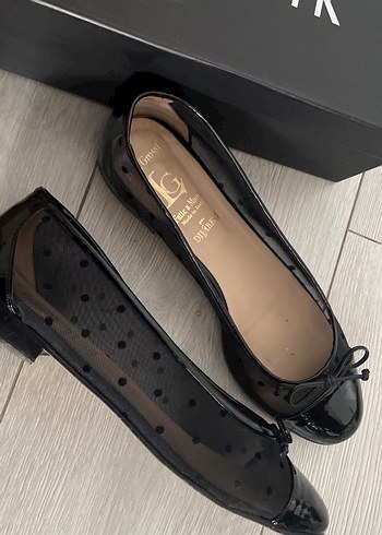 Divarese Parlak Siyah Kadın Topuklu Babet - Görsel 2