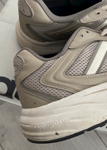 Bej Gri Adidas Bağcıklı Spor Ayakkabı - Görsel 2