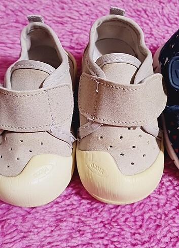 18 Beden ten rengi Renk Vicco bebek ayakkabı ve sandalet ikili fiyat