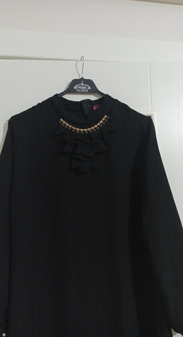 kolye Detaylı Siyah Uzun Kollu,Tunik, yazlık - Görsel 2