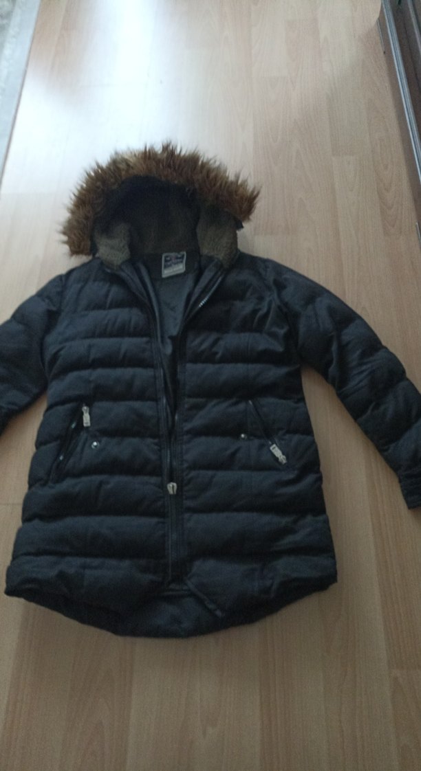 Kürklü Siyah Kadın Kışlık kapşonlu Mont - Görsel 2