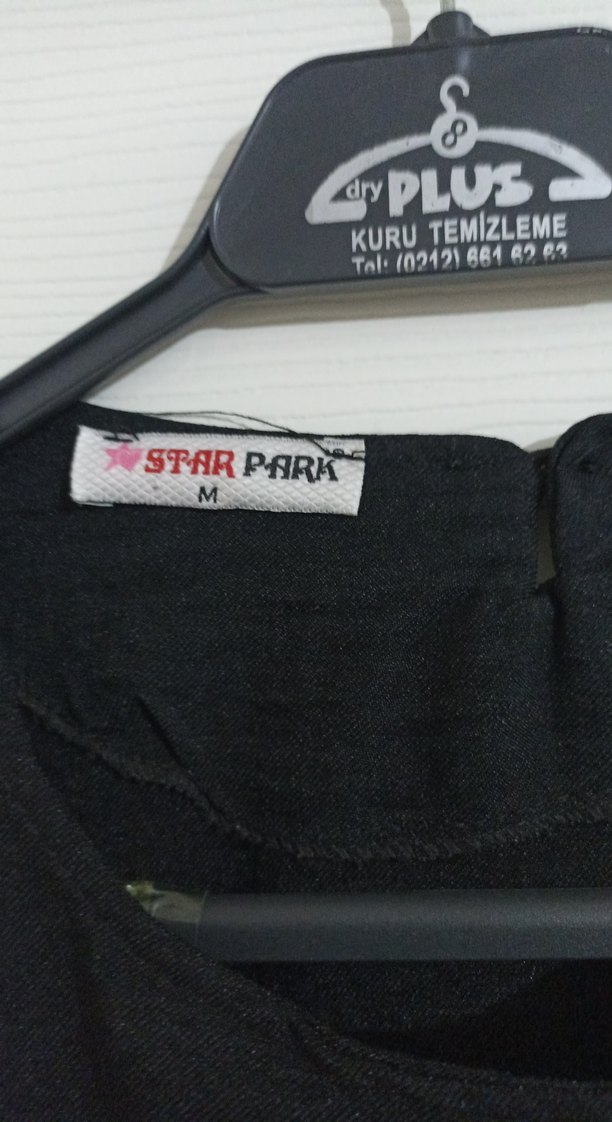 Siyah Uzun Kollu Mini Kadın Bluz, yazlık altı pileli - Görsel 3