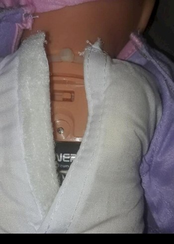 Pembe Pastel Bebek ve Aksesuar Seti az ayagında leke var - Görsel 3