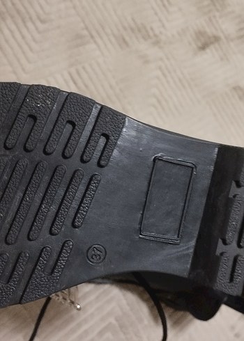 Siyah  bırkez gıyıldı - Görsel 3