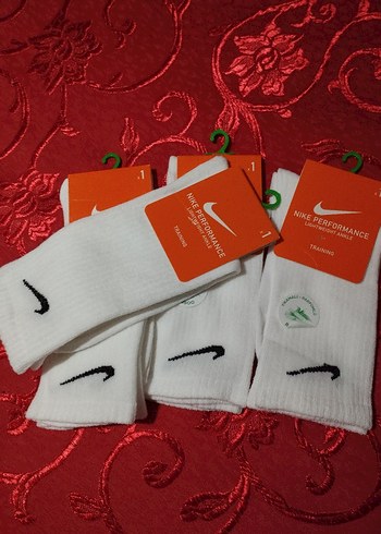 Nike Beyaz Spor Corap Seti