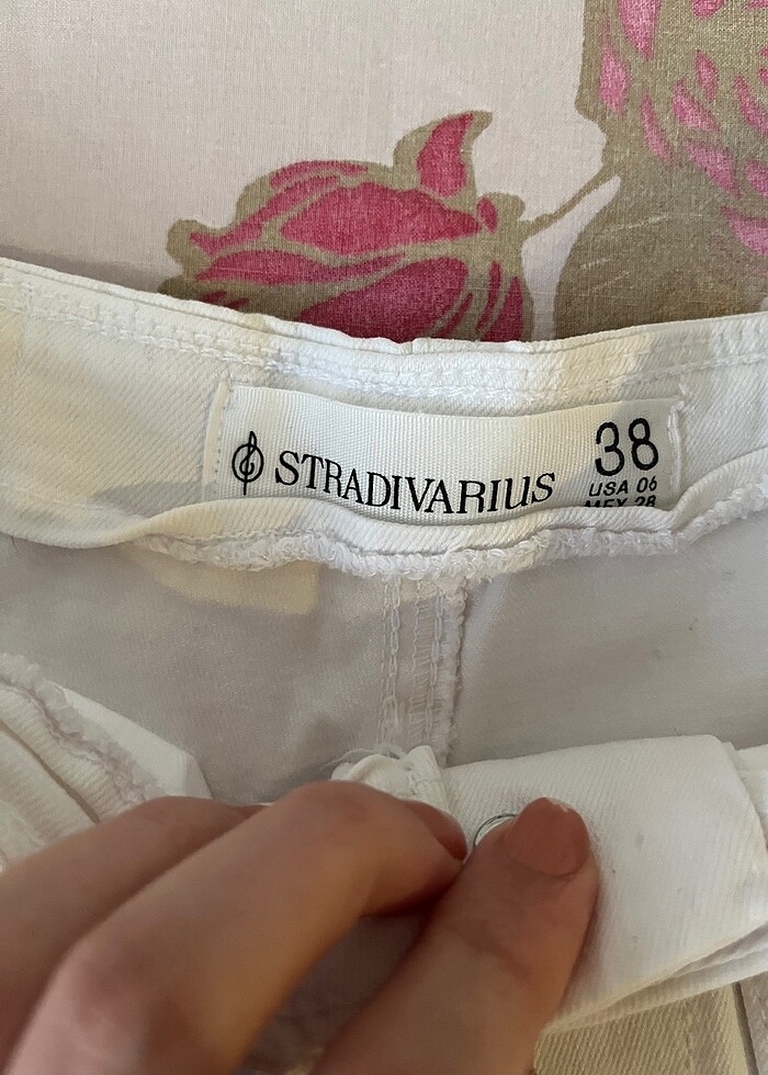 Stradivarius 38 beden beyaz bol pantolon - Görsel 4