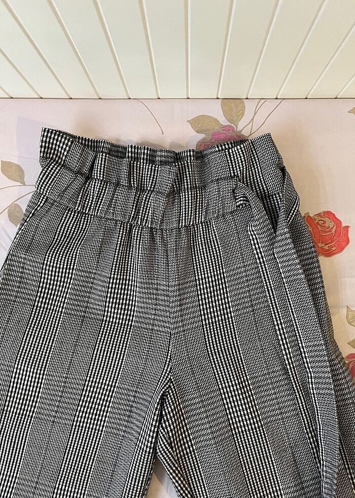Zara 34 beden desenli bel detaylı pantolon - Görsel 2