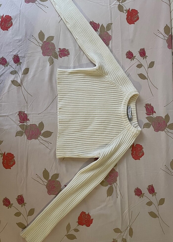 BERSHKA 36 beden crop krem renk kazak - Görsel 2