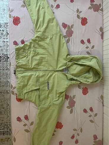 Bershka BERSHKA 38 beden kapüşonlu crop ceket