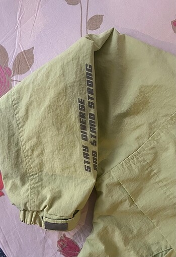 BERSHKA 38 beden kapüşonlu crop ceket - Görsel 6