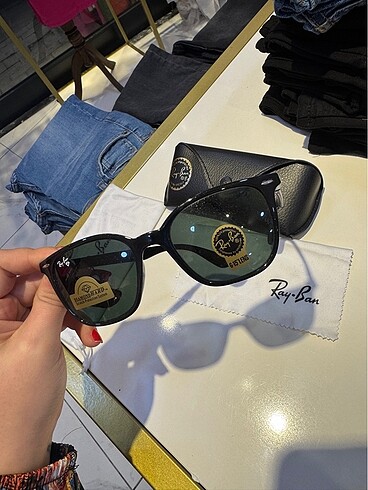 Beden RAYBAN GÖZLÜK
