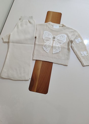 kurdela işlemeli triko takım - Görsel 2