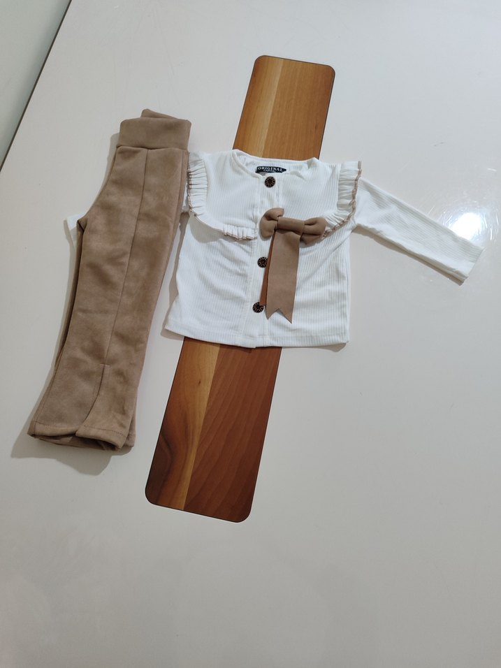 gömlek ve pantolonlu takım - Görsel 2