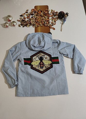 Yazılı kapşonlu unisex yağmurluk - Görsel 3