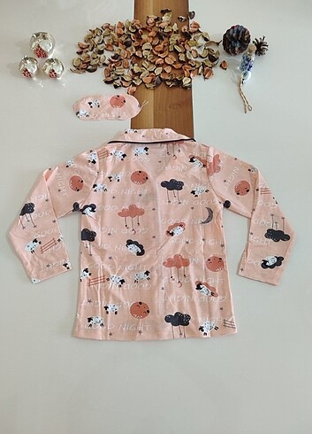 11-12 Yaş Beden turuncu Renk Good bnnight yazılı pijama takımı