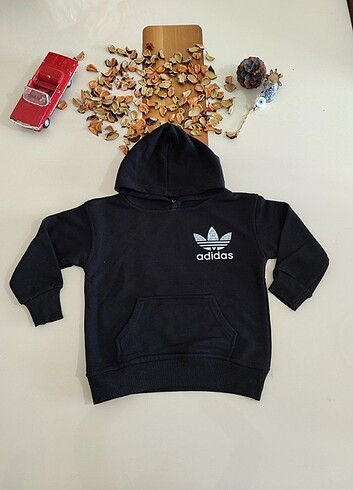 Diğer Adidas yazılı kapşonlu takım