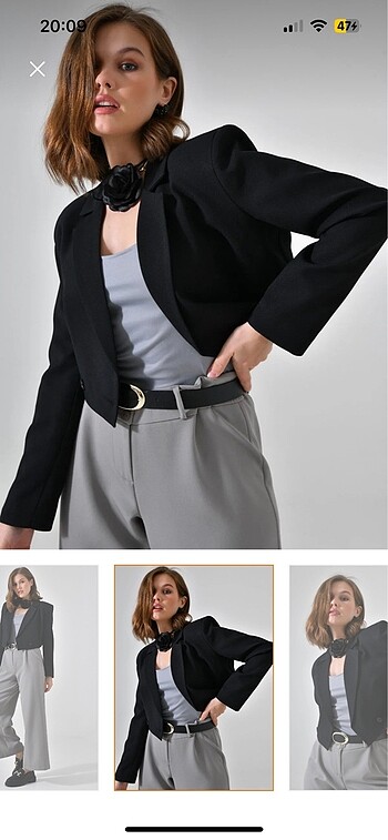 s Beden SİYAH CROP BLAZER