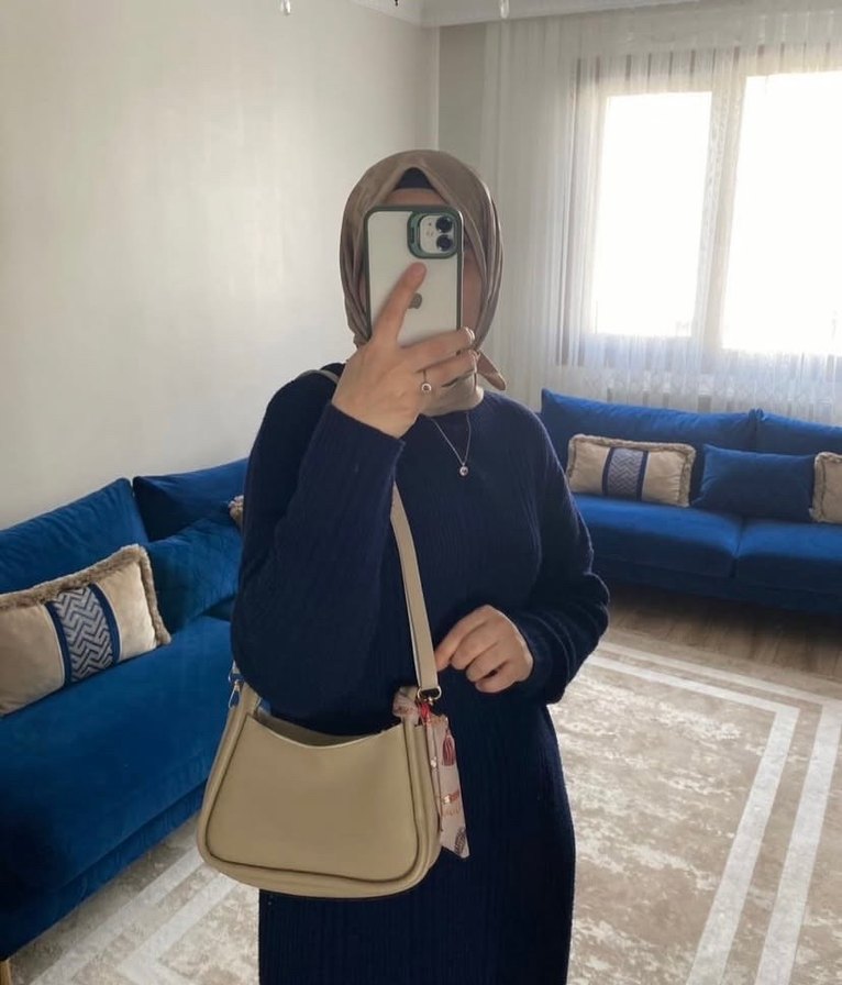 Bej Çiçek Desenli Deri Kadın Çanta - Görsel 3