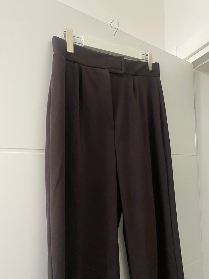 Kemer Detaylı Kahverengi Kadın Kumaş Pantolon - Görsel 5