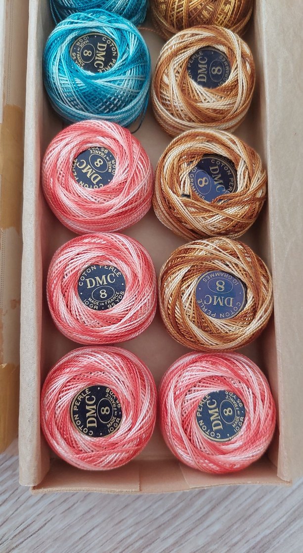 DMC Renkli Nakış İplikleri Seti - Görsel 2